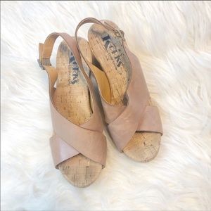 Korks by Kork-Ease Tan Distressed Chunky Heels